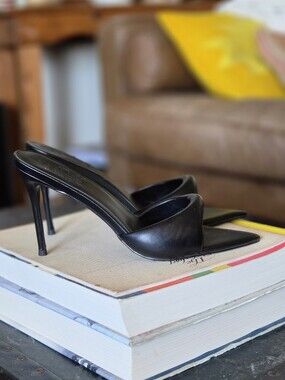 FEMME LA Saint Slipper Heels - Black